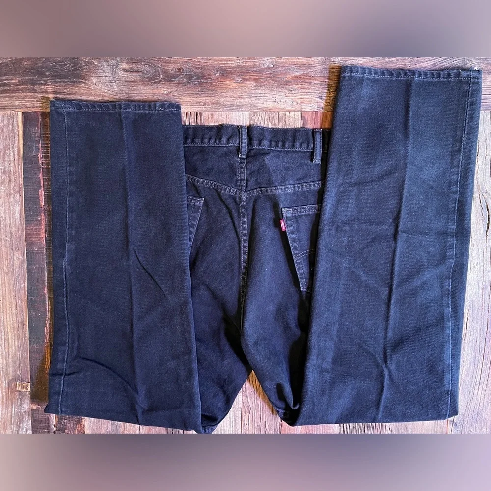Levi Strauss & Co 505 straight fit. 46x34 black